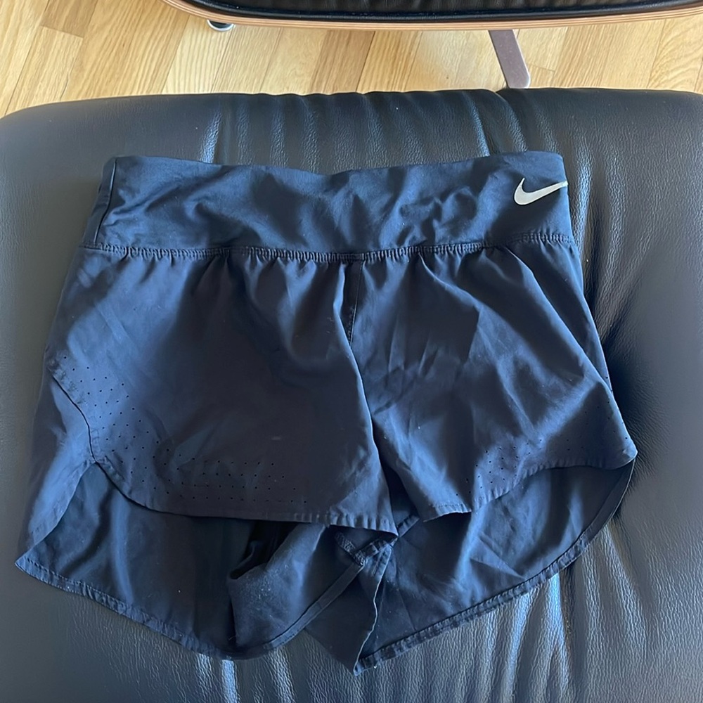 Nike drifit running short